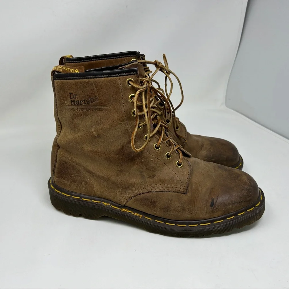 Dr. Martens Vintage leather SIZE UK 10 OR US 12 MADE IN ENGLAND need shoelaces_10